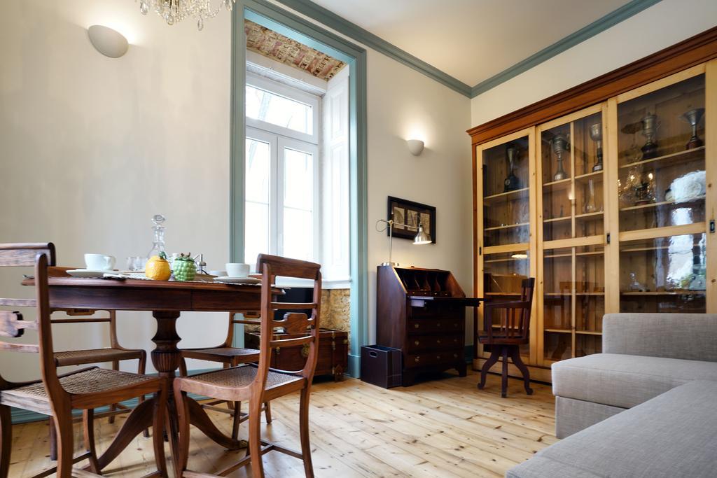 Casas De Sao Bento Hotel Lisbon Exterior photo