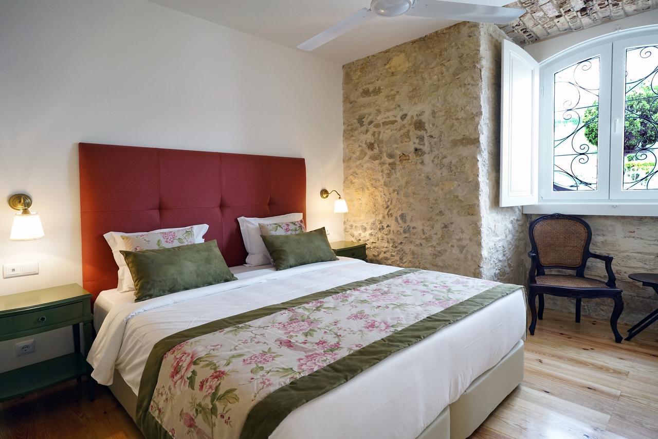 Casas De Sao Bento Hotel Lisbon Exterior photo