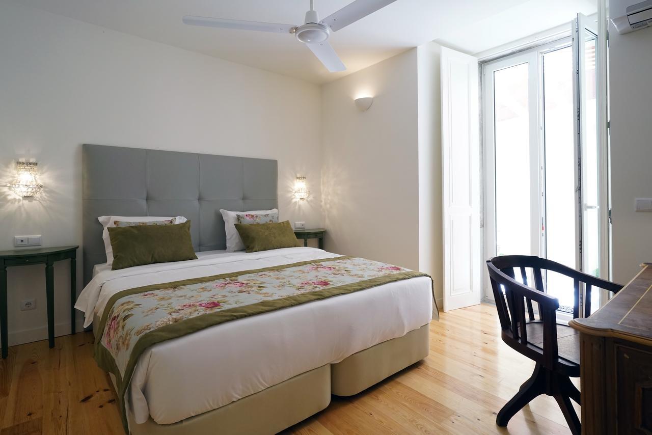 Casas De Sao Bento Hotel Lisbon Exterior photo