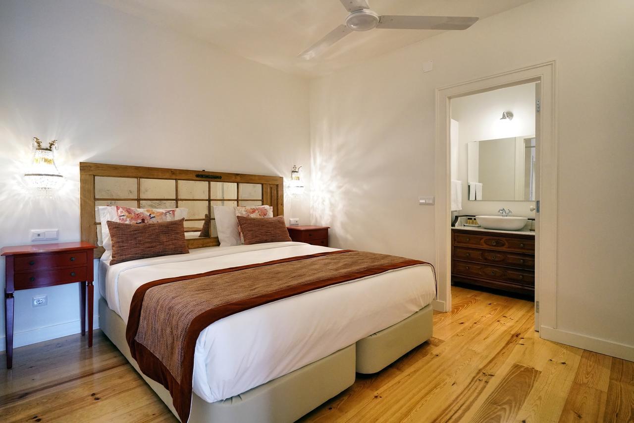 Casas De Sao Bento Hotel Lisbon Exterior photo