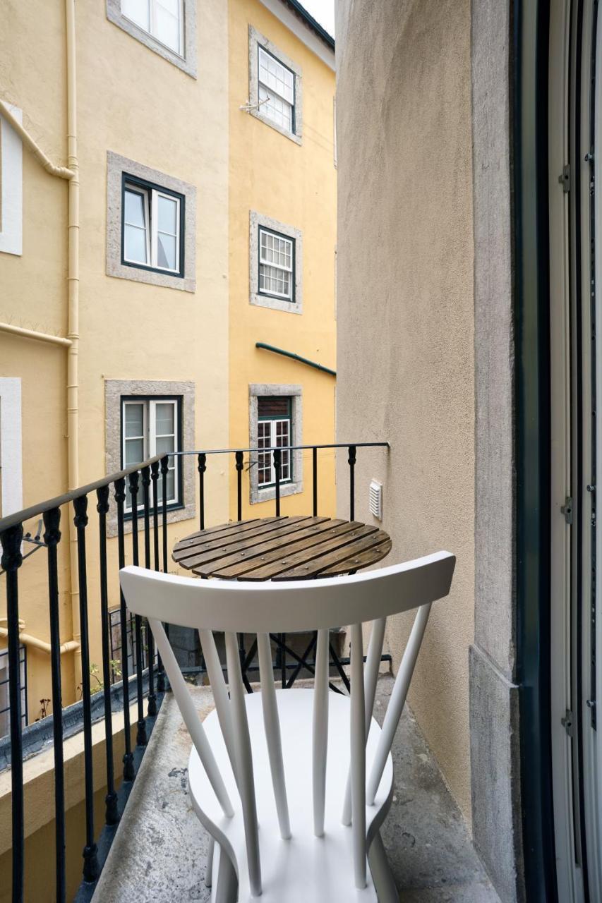 Casas De Sao Bento Hotel Lisbon Exterior photo